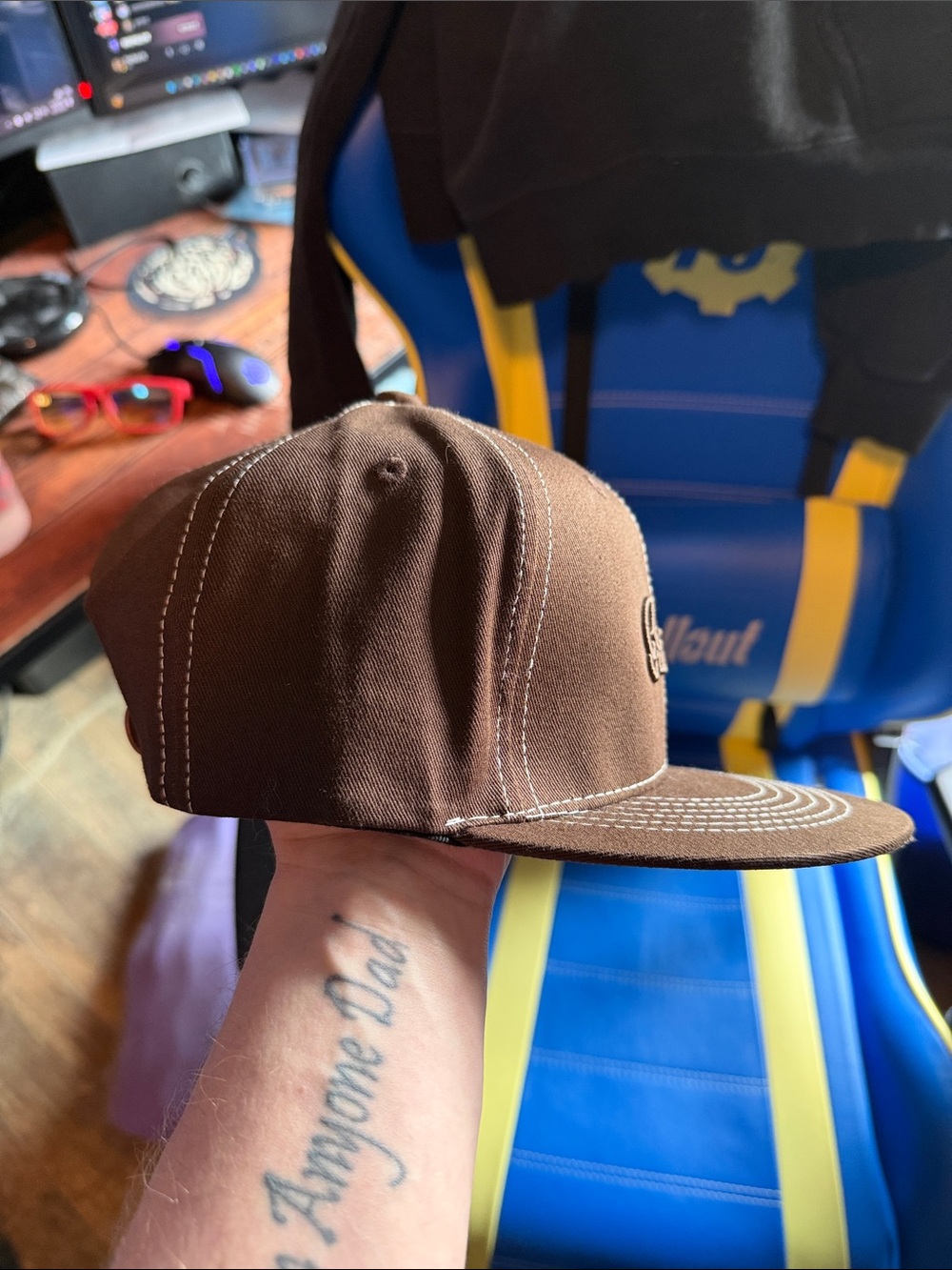 Grizzly Embroidered Snapback Hat - Brown - Picture 4 of 5